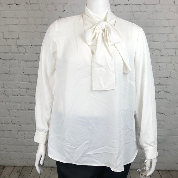 Bar III White Tie Neck Blouse Plus Size 2X - Picture 2 of 7